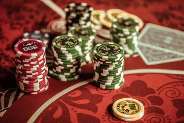 riatoto login mobile app interface showing live blackjack table and account menu